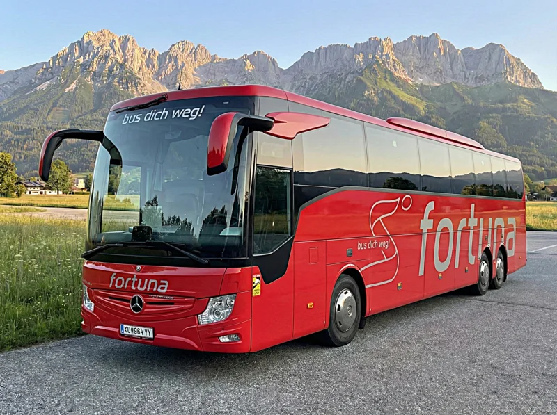 Mercedes Benz 17RHD – Comfort-Class / Bild 1